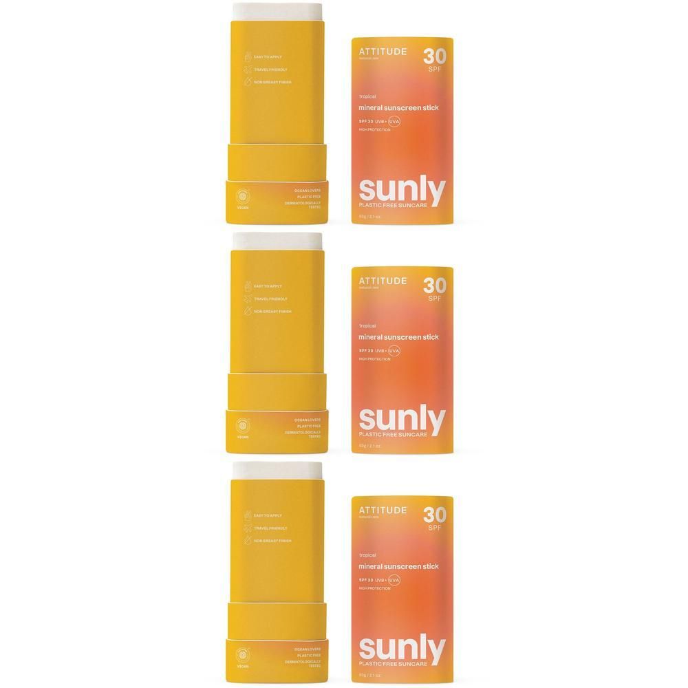 Drie gele zonnebrandsticks met SPF 30 en oranje verpakking.