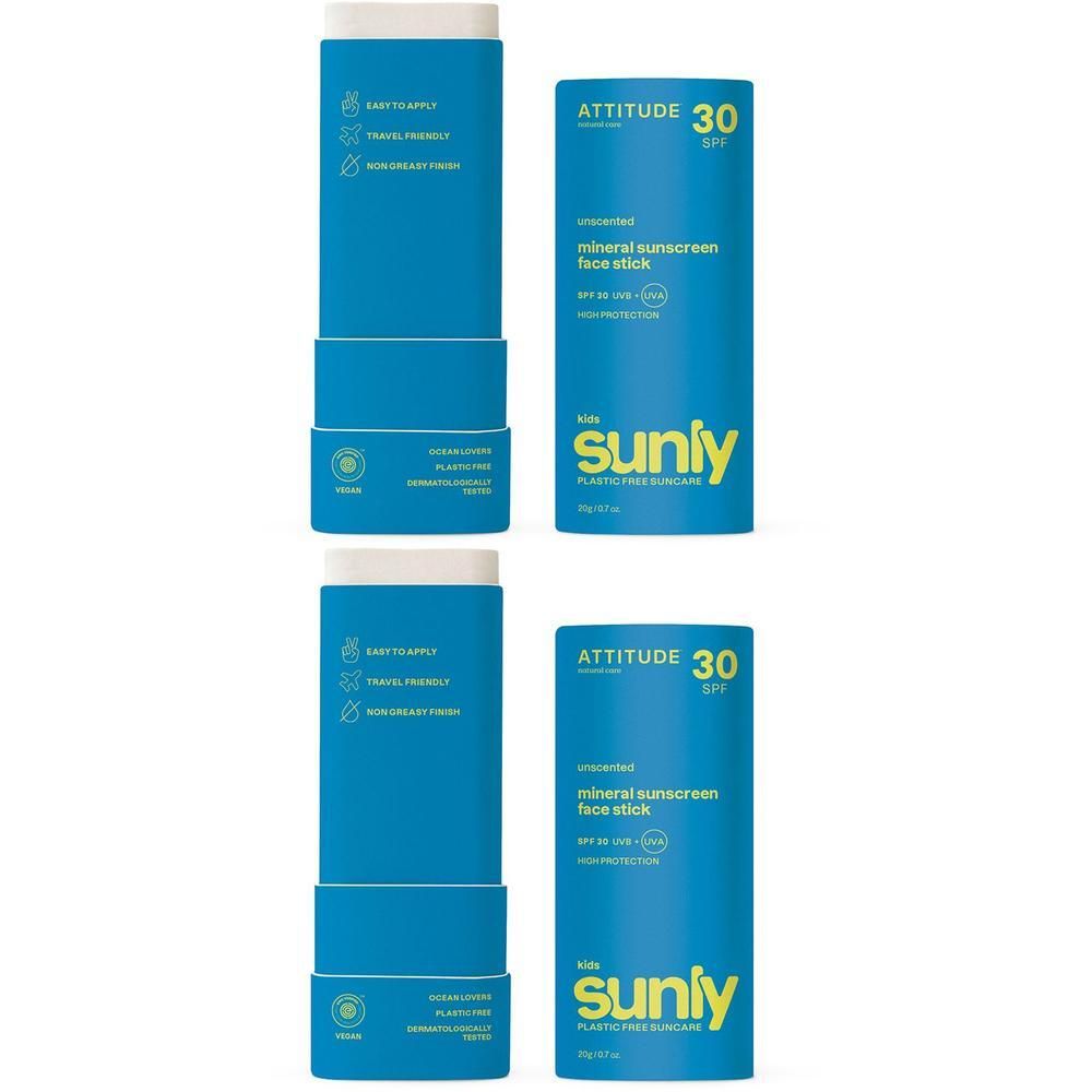 Twee blauwe zonnebrandsticks voor het gezicht met SPF 30.