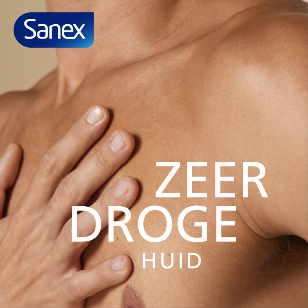 Een man houdt zijn borst vast, met een zeer droge huid, met de tekst 'ZEER DROGE HUID'.