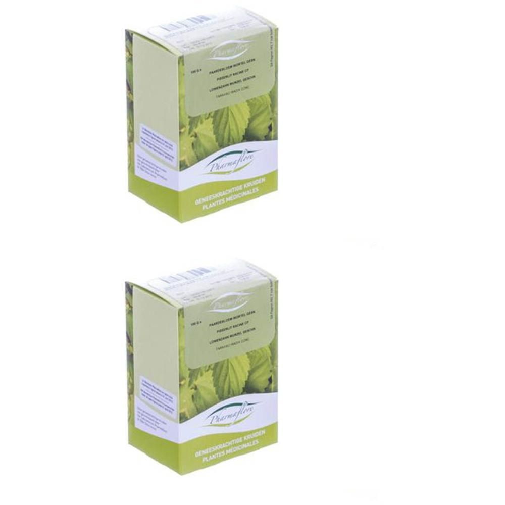 Deux boîtes de Racine de Pissenlit Coupée Pharmaflore. Emballage vert et blanc avec motif de feuilles.