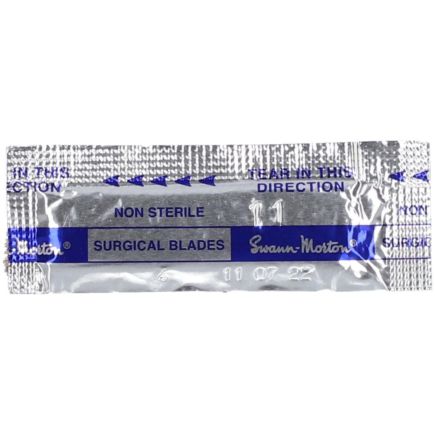 Emballage de 1 lame de bistouri chirurgicale non stérile, taille 11, Swann-Morton.