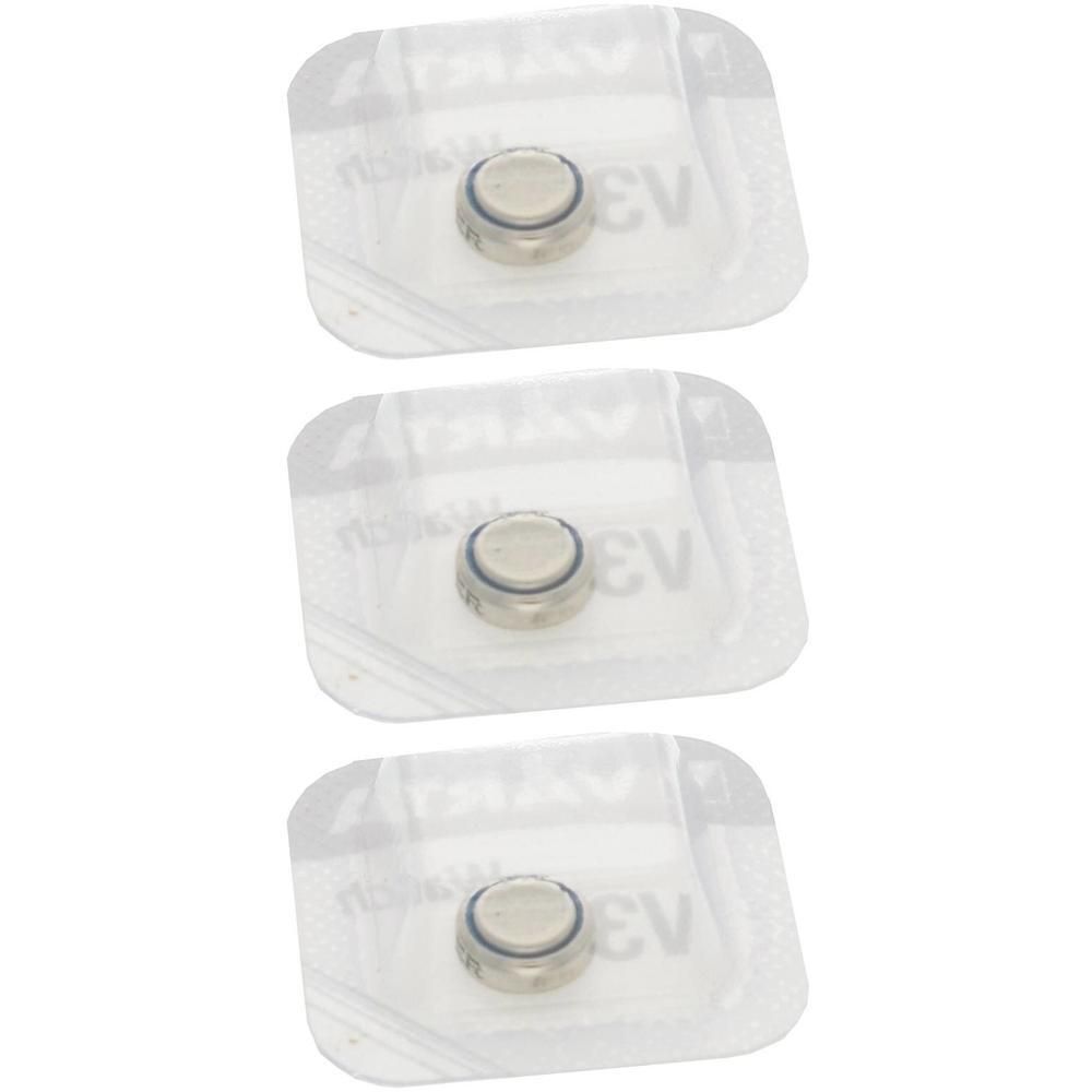 Drie knoopcelbatterijen in blisterverpakking.