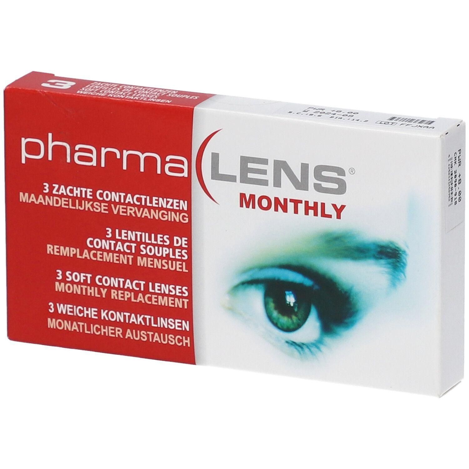 Verpakking met 3 zachte maandelijkse contactlenzen.