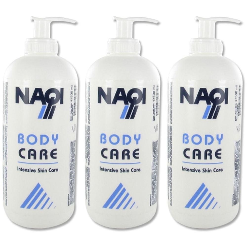 Trois flacons pompe blancs avec inscription NAQI BODY CARE Intensive Skin Care et accents bleus.