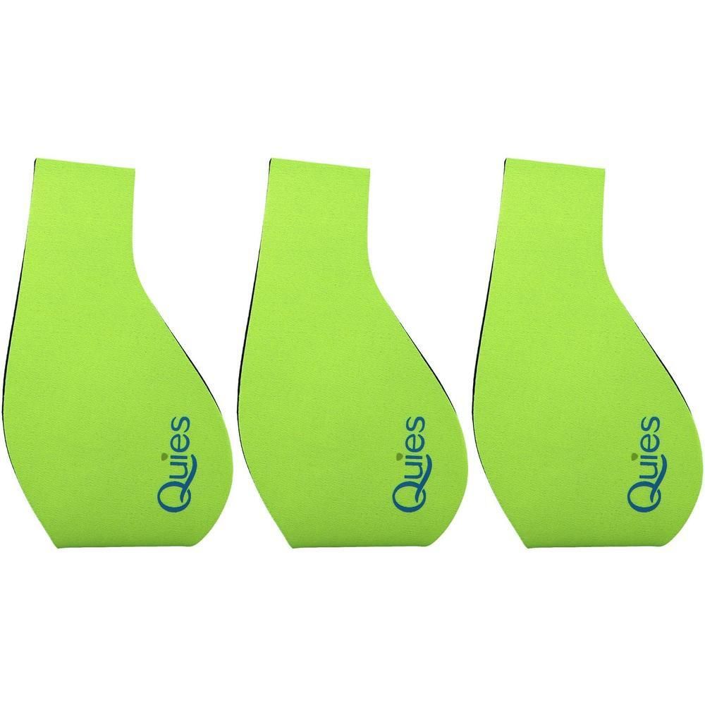 Drie neongroene neopreen beschermers met Quies-logo.