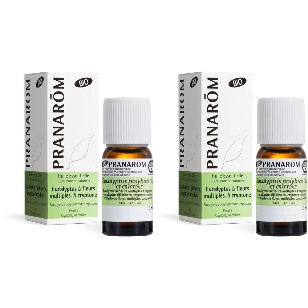 Twee flesjes etherische eucalyptusolie met verpakking. BIO-certificering zichtbaar.