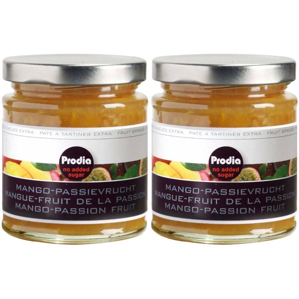 Deux pots de préparation aux fruits mangue-fruit de la passion sans sucres ajoutés.