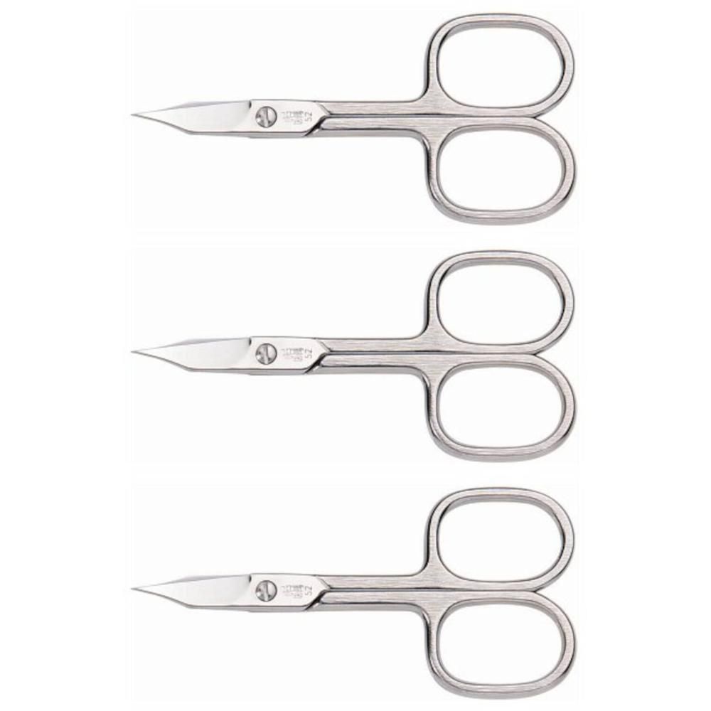 Drie kleine, zilverkleurige metalen nagelschaartjes met puntige bladen en ergonomische handvatten.