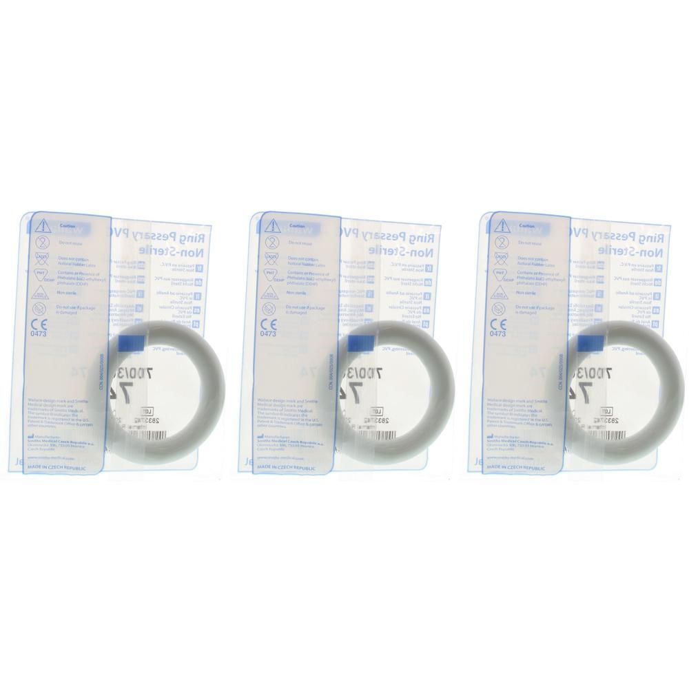 Trois pessaires annulaires Portex sous emballage individuel, ronds, en vinyle.