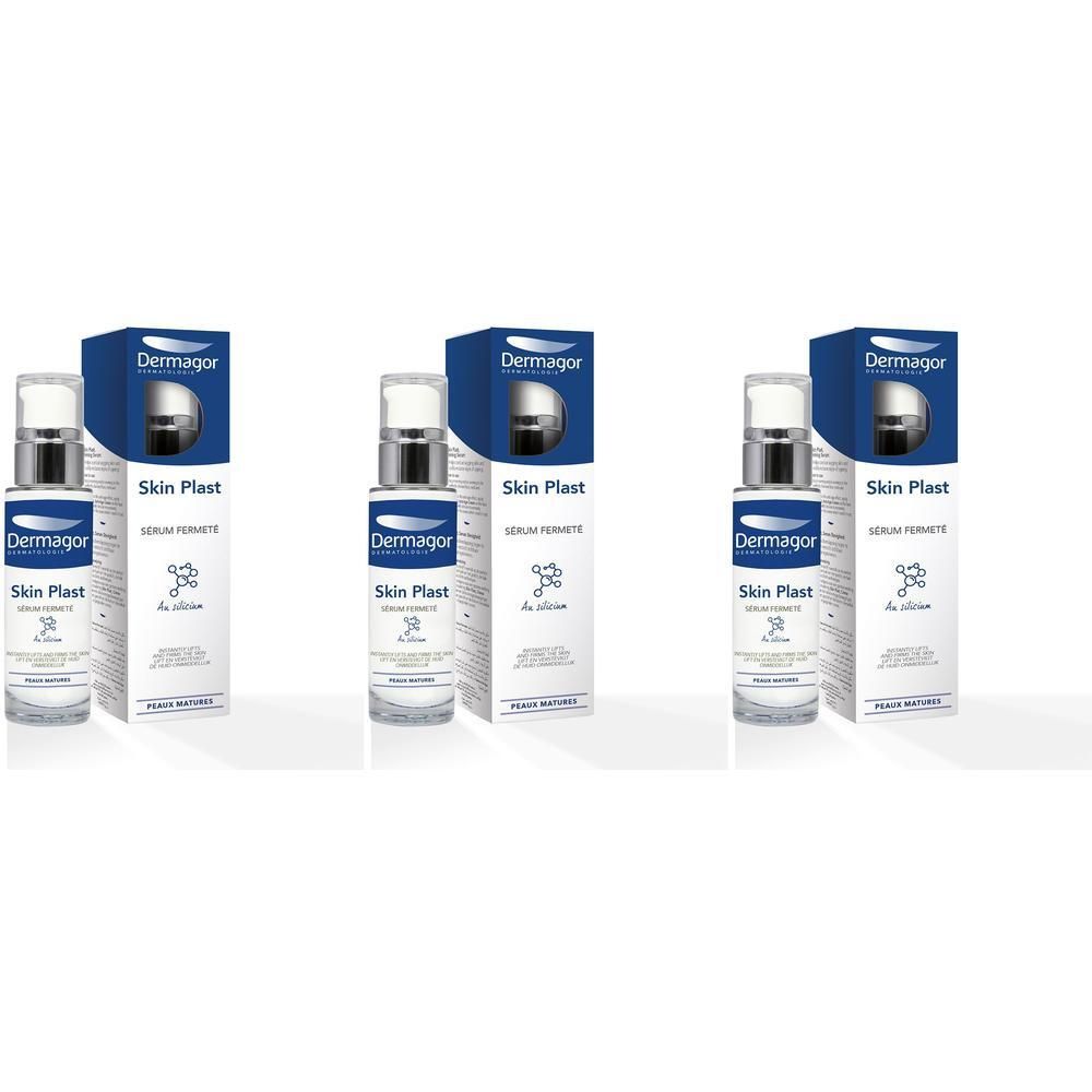 Trois flacons de Dermagor Skin Plast Sérum dans leurs boîtes. Flacons transparents avec pompes et capuchons bleus.