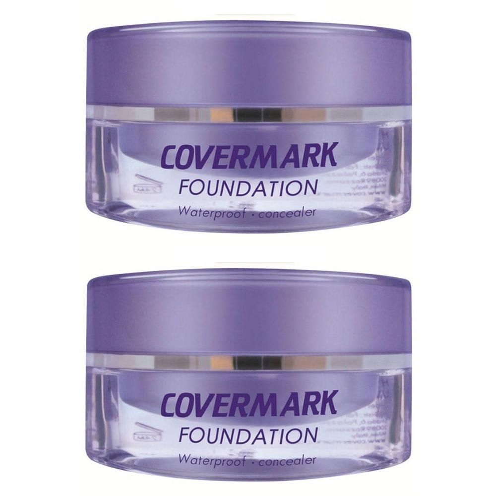 Twee potjes Covermark Foundation, waterdicht en dekkend.