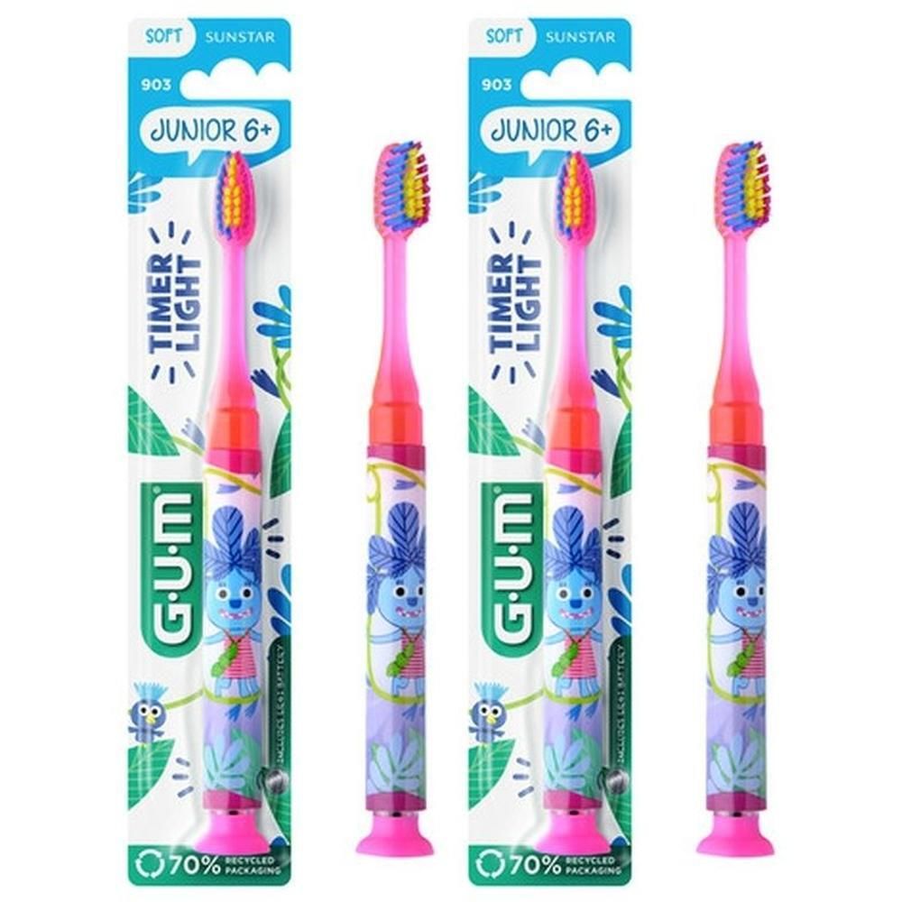 Twee GUM Junior tandenborstels voor kinderen van 6+ jaar met timerlicht en gekleurde borstelharen.