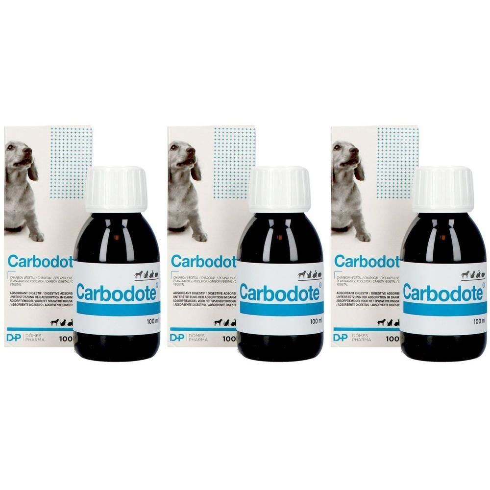 Drie flessen Carbodote met hond op de verpakking.