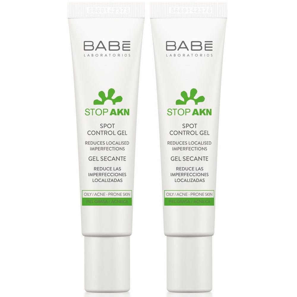 Deux tubes de gel BABÉ STOP AKN Spot Control pour peaux à tendance acnéique.