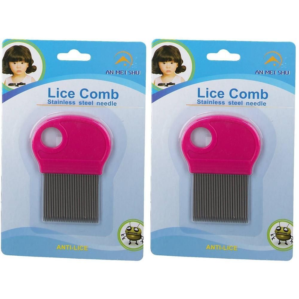 Deux peignes anti-poux à manche rose et dents en acier inoxydable, emballés.