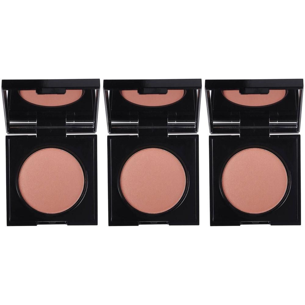 Drie open, vierkante zwarte doosjes met elk een rond blush in dusty rose kleur.
