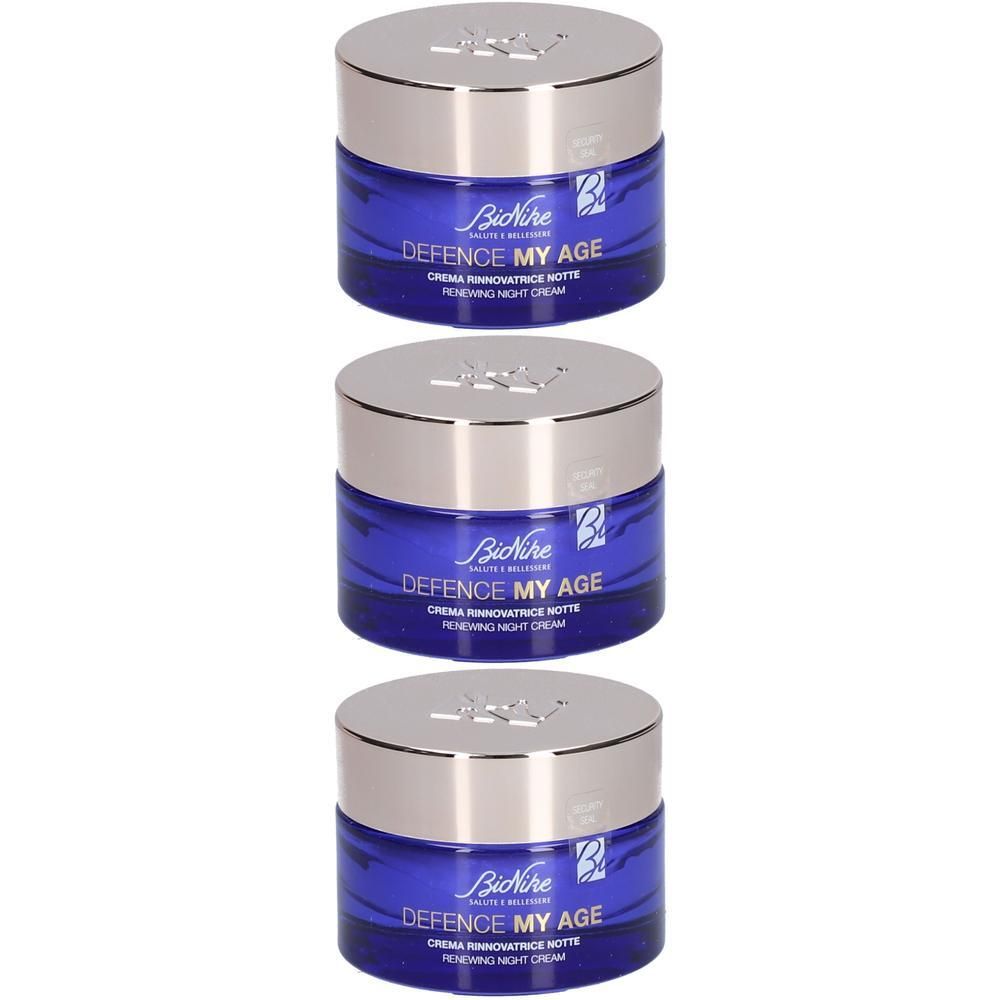 Drie potjes BioNike Defence My Age nachtcrème met zilveren deksels.