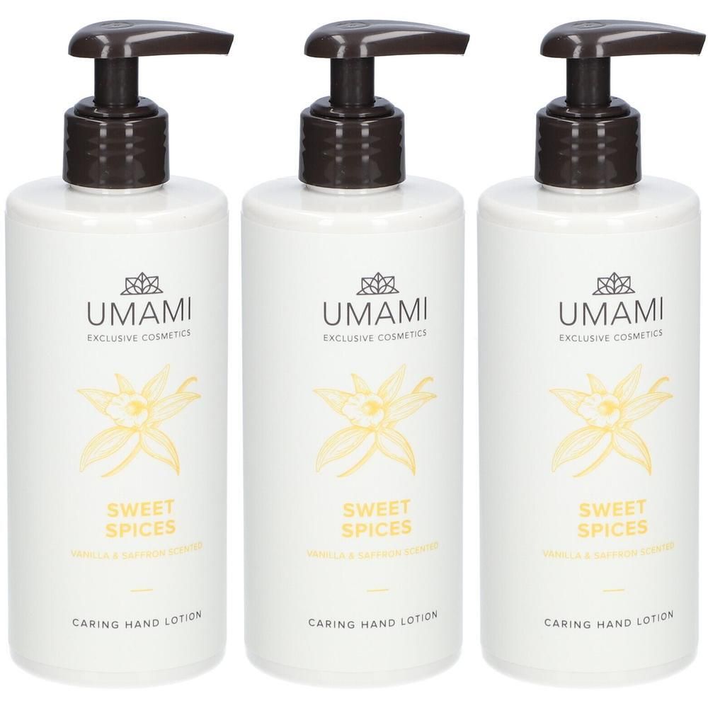 Trois flacons pompe blancs UMAMI Sweet Spices Caring Hand Lotion.