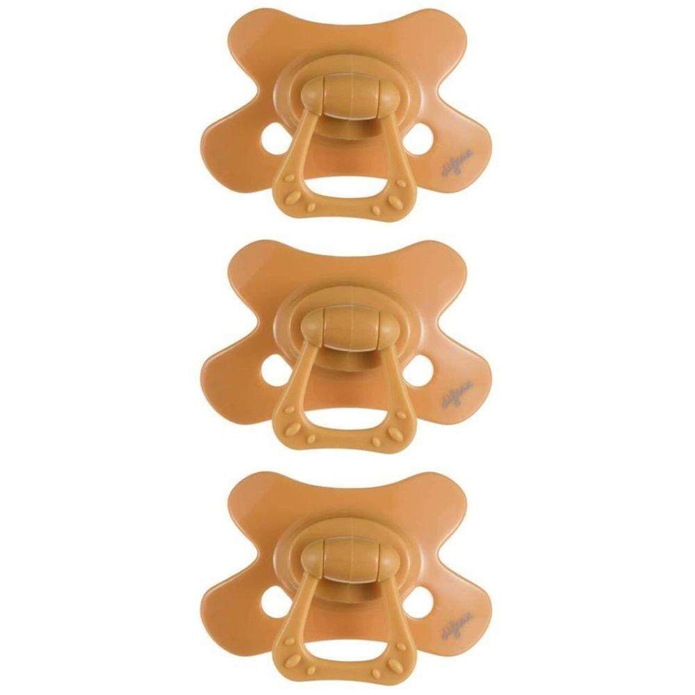 Drie amberkleurige fopspeentjes met ring.