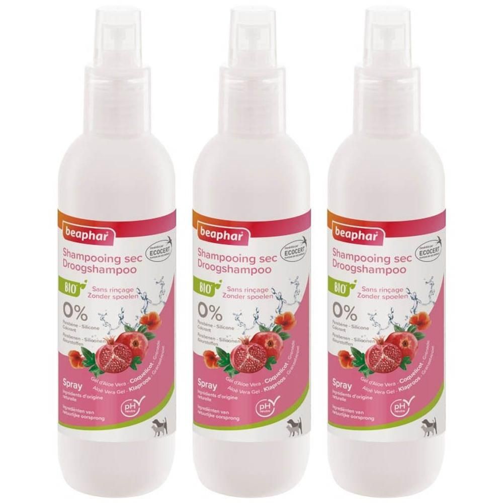 Trois flacons de shampooing sec Beaphar pour chiens et chats, motif grenade. Flacons pulvérisateurs.