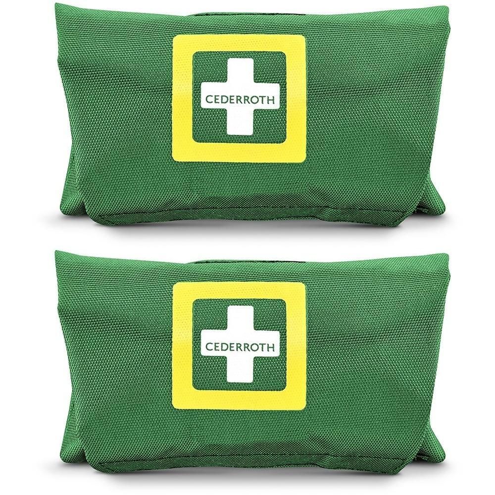 Twee groene EHBO-tasjes met geel vierkant en wit kruis.