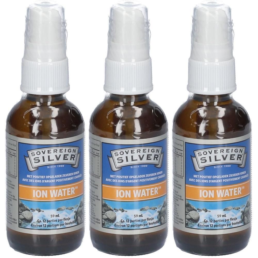 Trois flacons pulvérisateurs bruns avec étiquettes Sovereign Silver Ion Water.
