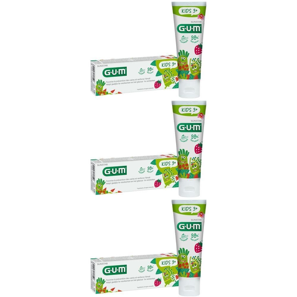 Drie tubes en doosjes GUM Kids tandpasta met aardbeiensmaak en schattige figuurtjes.