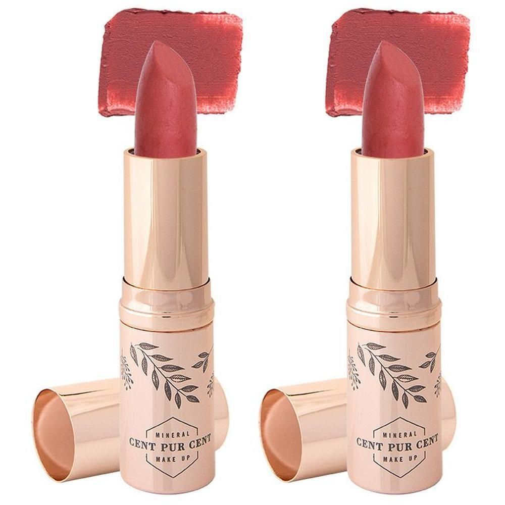 Twee roze lippenstiften met kleurstaal ernaast. Gouden huls met bladerenpatroon en logo.