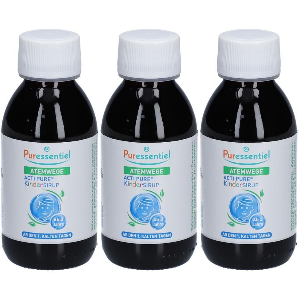 Trois flacons de Puressentiel Respiratoire Acti Pure Sirop Enfants, bouchons blancs. Liquide sombre visible.