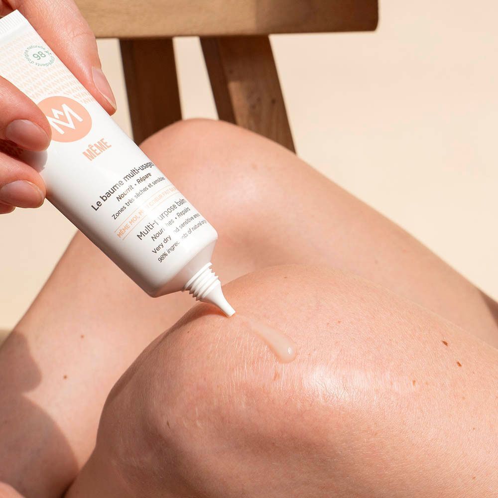 Meme Multi-Purpose Balm tube aangebracht op de huid.