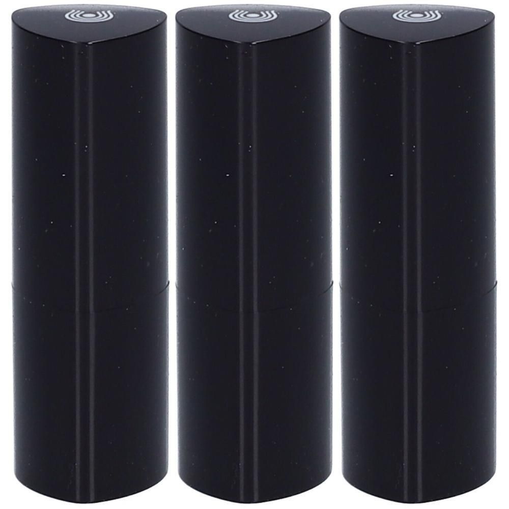 Trois tubes de rouge à lèvres noirs avec un capuchon triangulaire et un logo.