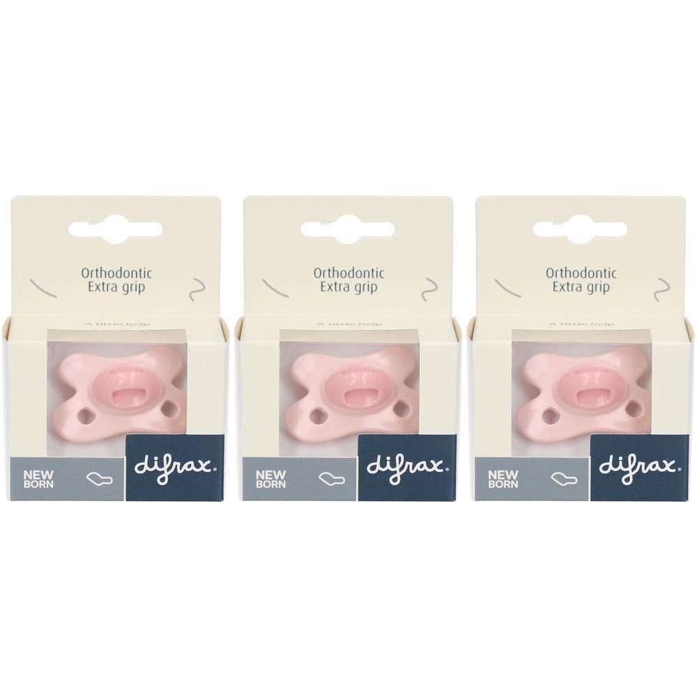 Drie roze Difrax newborn speentjes met extra grip en orthodontische speen.