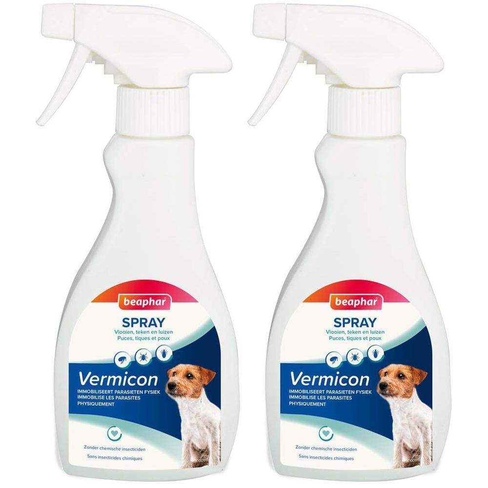 Deux flacons de spray Beaphar Vermicon avec tête de pulvérisation. L'étiquette montre un chien et des informations sur les parasites.
