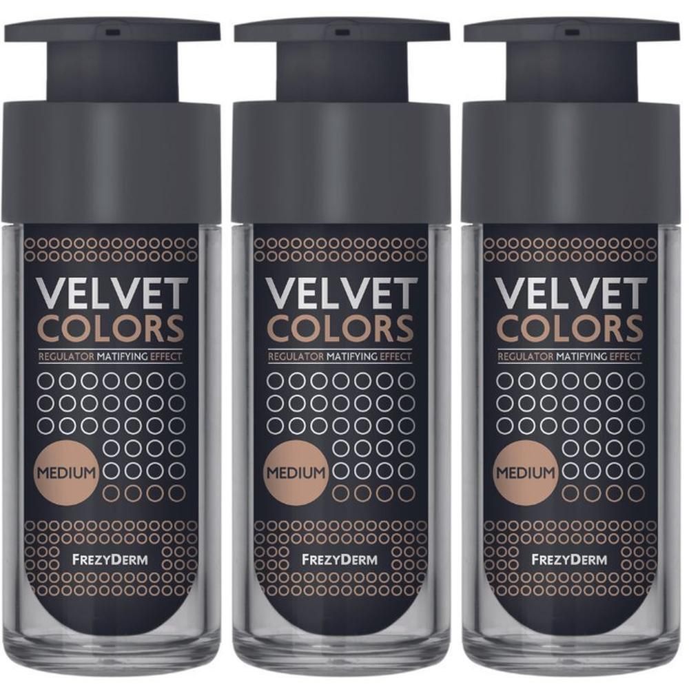 Trois flacons Frezyderm Velvet Colors Medium avec distributeurs à pompe. Flacons transparents avec étiquette foncée.