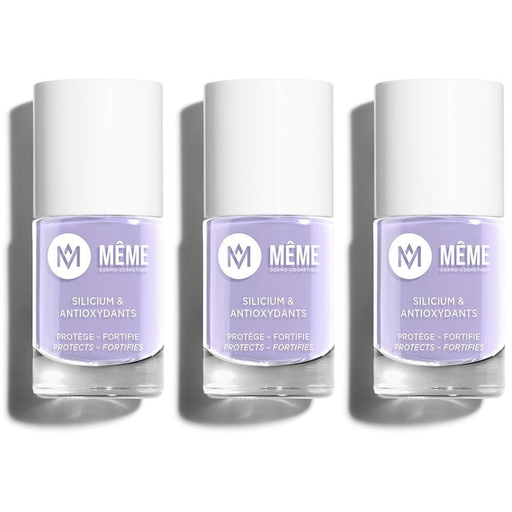 Trois flacons de vernis à ongles lilas clair avec bouchon blanc. Marque MÊME.