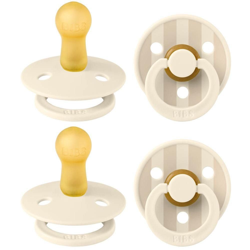 Twee BIBS spenen in Ivory Vanilla Mix. Eén speen met rond schild, de andere met gestreept schild.