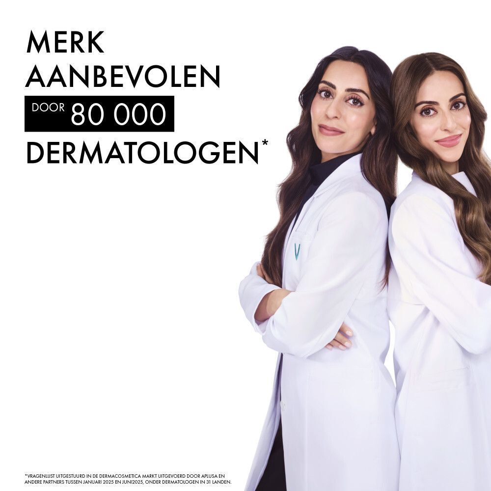Twee dermatologen in witte jassen, merk Vichy aanbevolen.