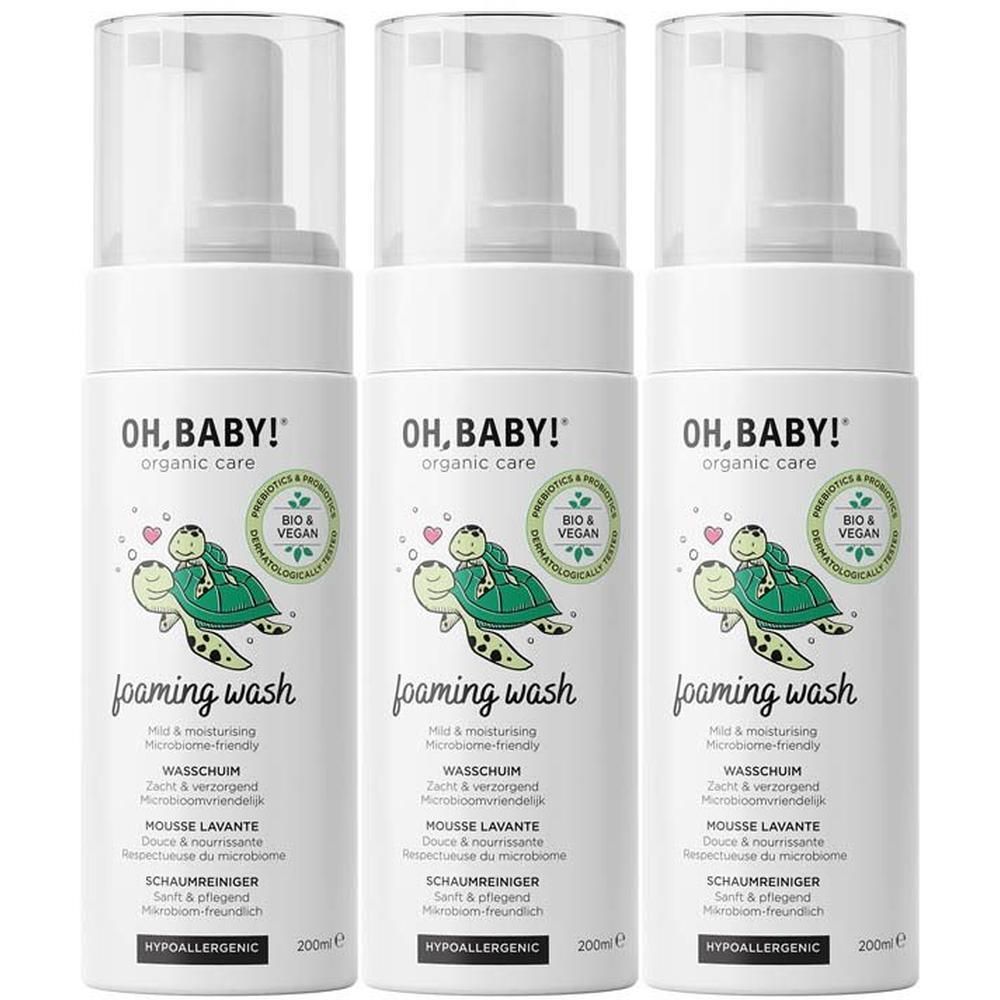 Trois flacons de Oh Baby! Mousse lavante avec pompe, 200ml.