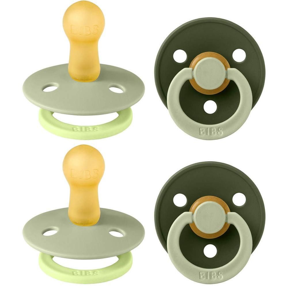 Deux sucettes BIBS Taille 2, Matcha et Vert, avec tétine en caoutchouc naturel jaune.