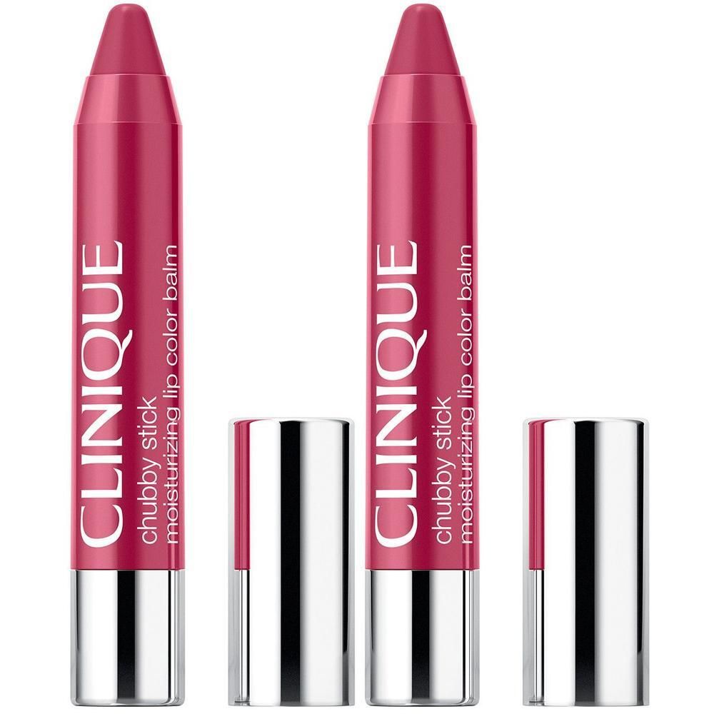 Twee CLINIQUE Chubby Sticks in roze tinten met zilveren doppen.