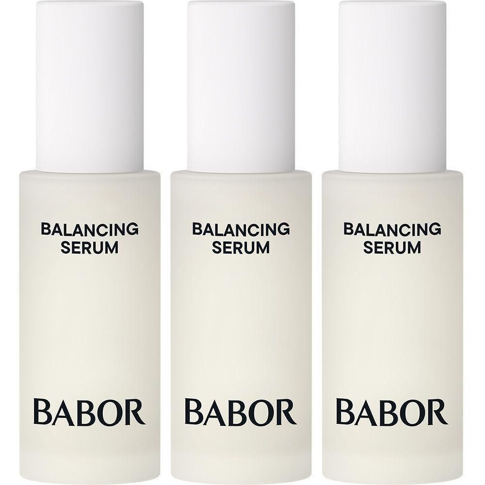 Trois flacons de Babor Balancing Serum avec bouchons blancs.