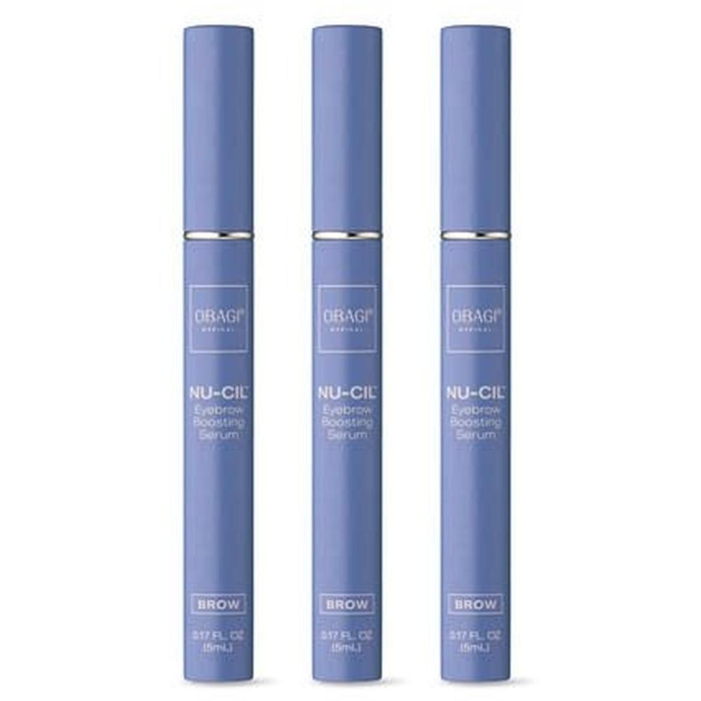 Trois flacons bleus Obagi Nu-Cil Eyebrow Boosting Serum, 5 ml chacun.