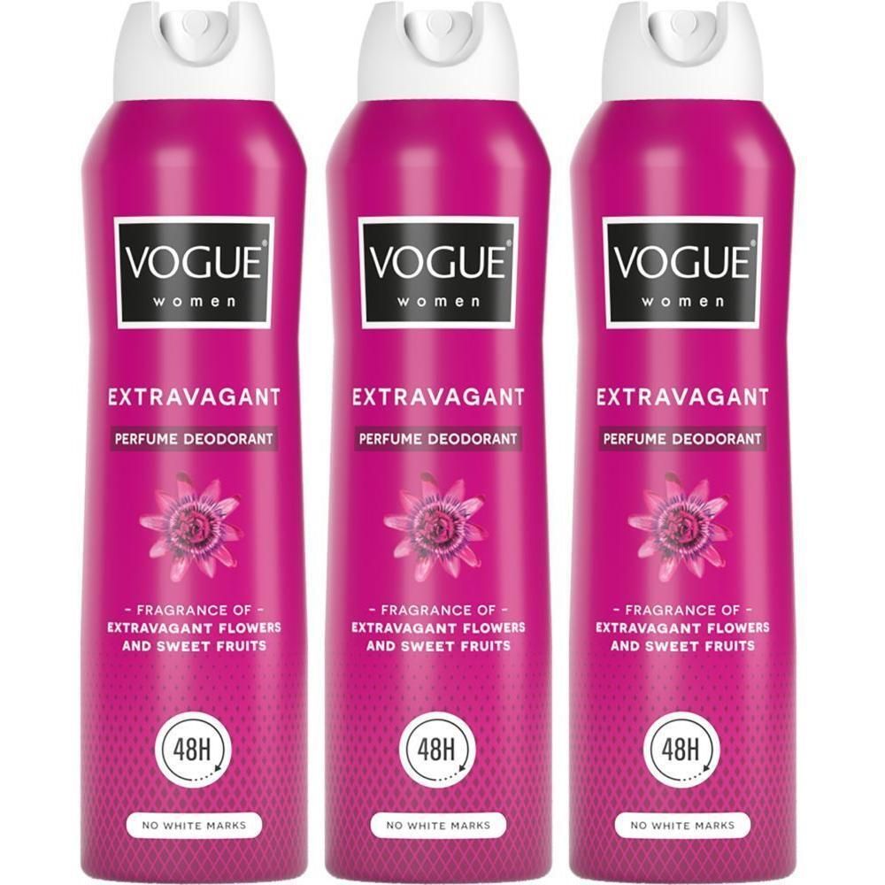 Drie roze bussen Vogue Extravagant Parfum Deodorant met witte doppen.