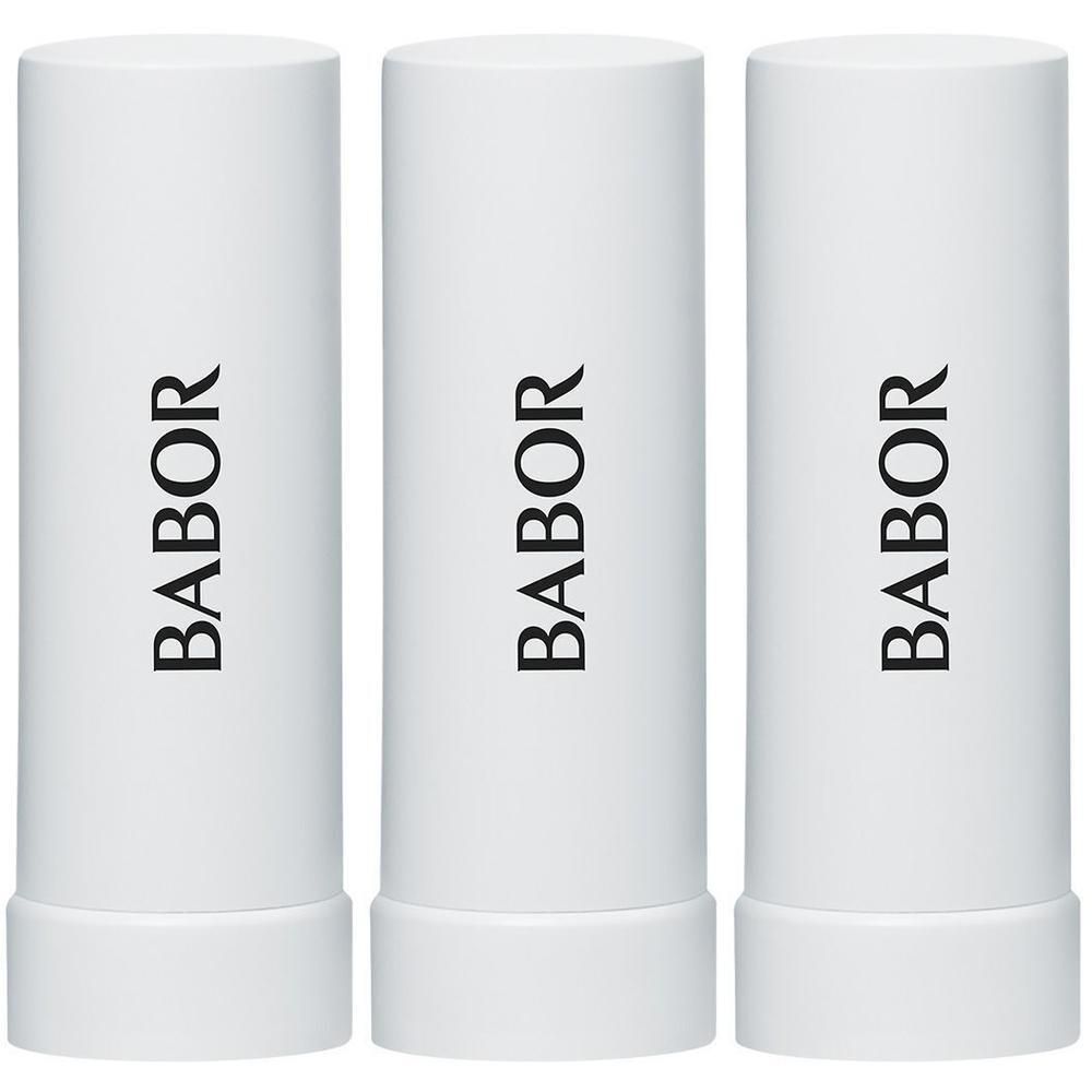 Drie witte Babor lippenbalsemstiften naast elkaar.