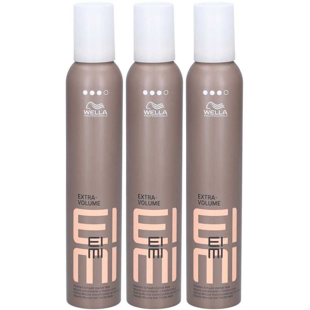 Trois flacons de mousse Wella Professionals EIMI Extra Volume de couleur brune.