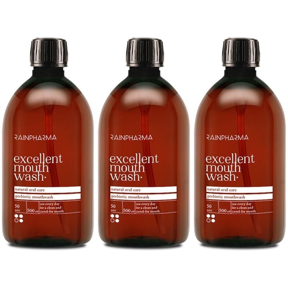 Drie bruine flessen Rainpharma Excellent Mouthwash met zwarte doppen. Natuurlijke mondverzorging.