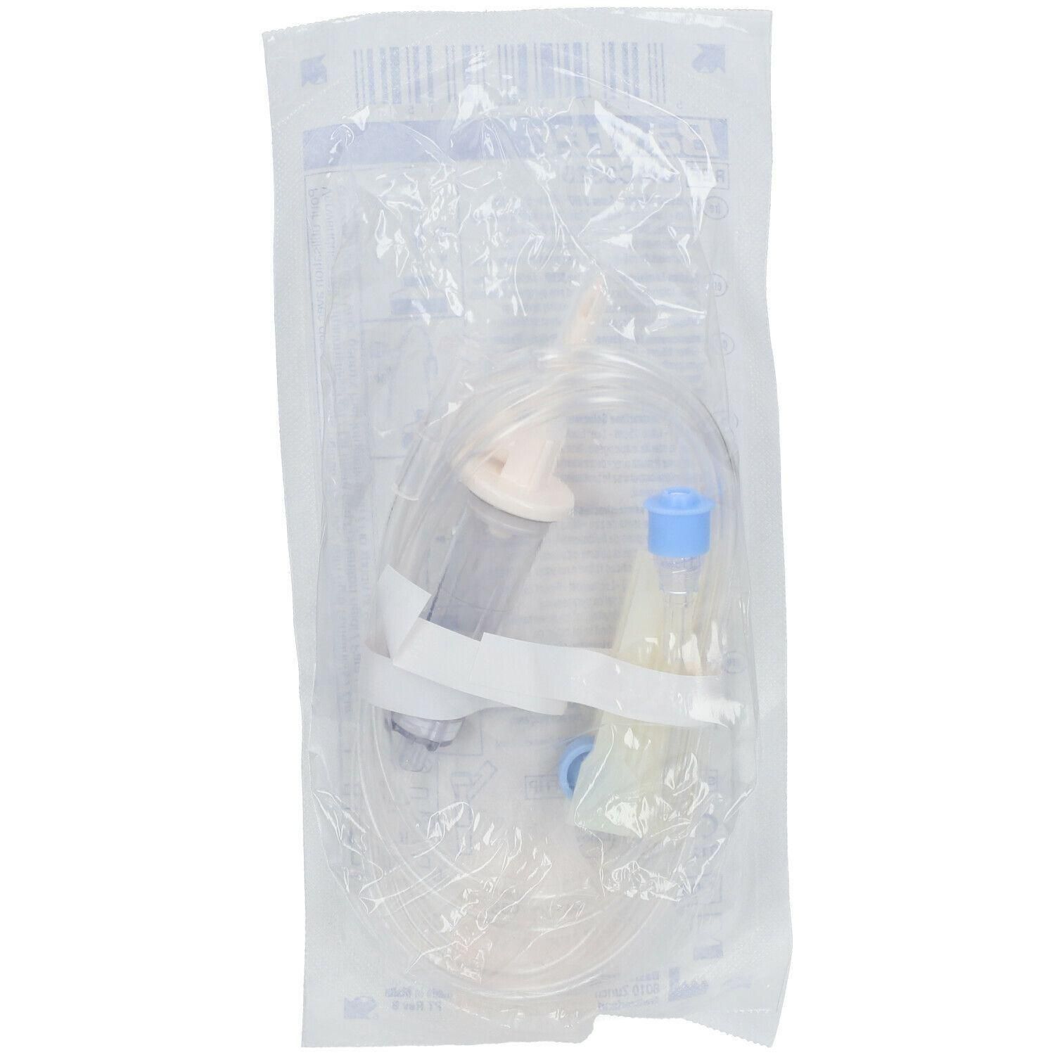 Set de perfusion stérile avec tubulure, seringue et connecteur, sous emballage.