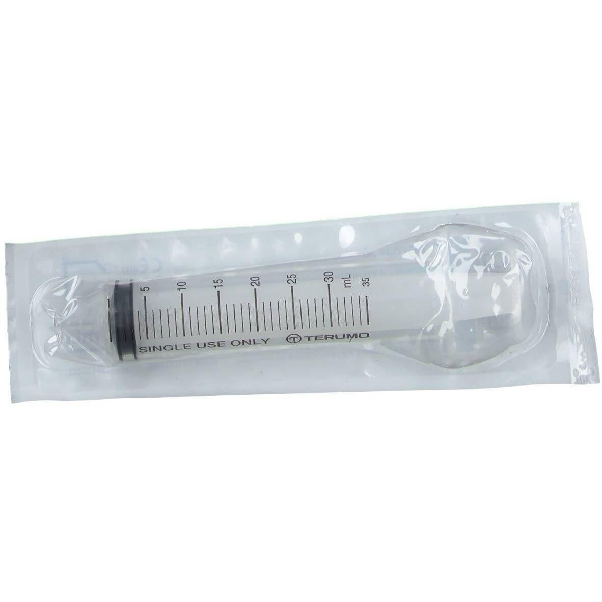 Seringue Terumo 30 ml à usage unique, emballée stérilement, connecteur Luer.