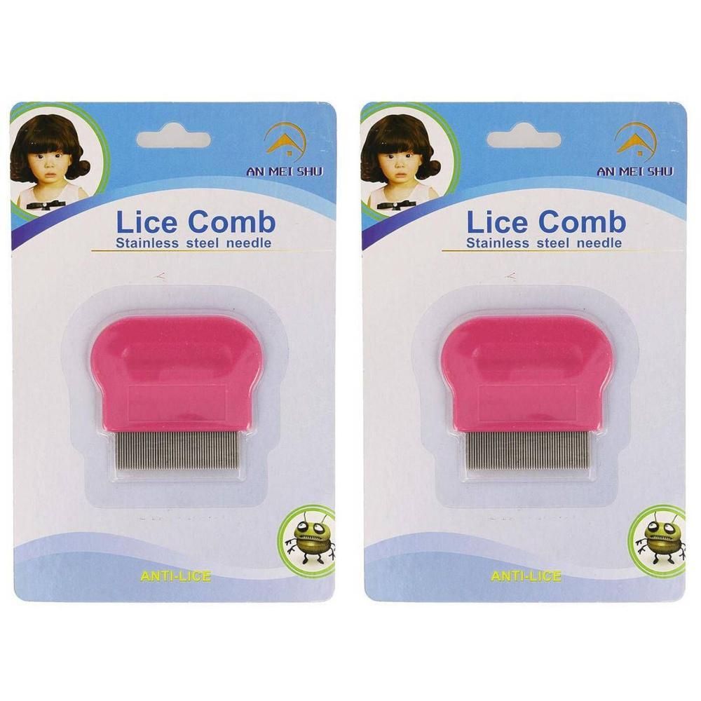 Deux peignes anti-poux avec manche rose et dents en acier inoxydable. Emballés en blister.