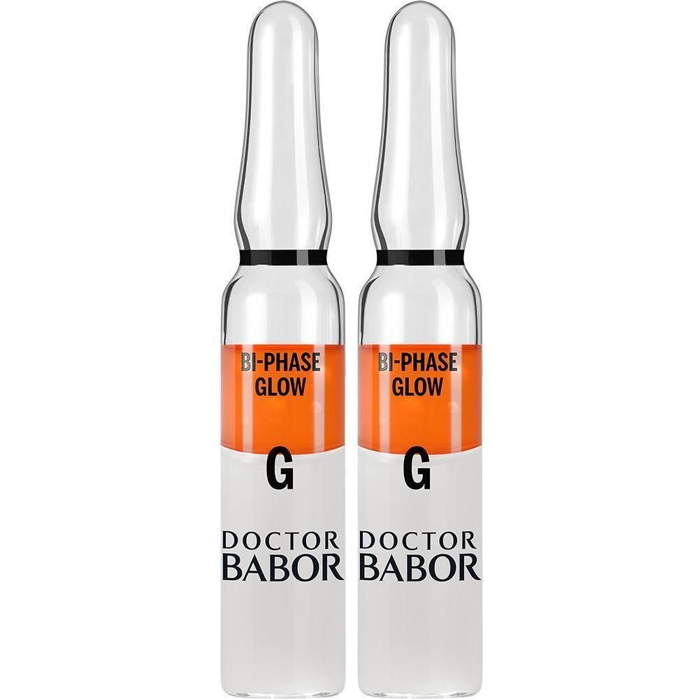 Twee glazen ampullen van elk 2 ml Babor Glow Bi-Phase Ampoule Serum Concentrate.